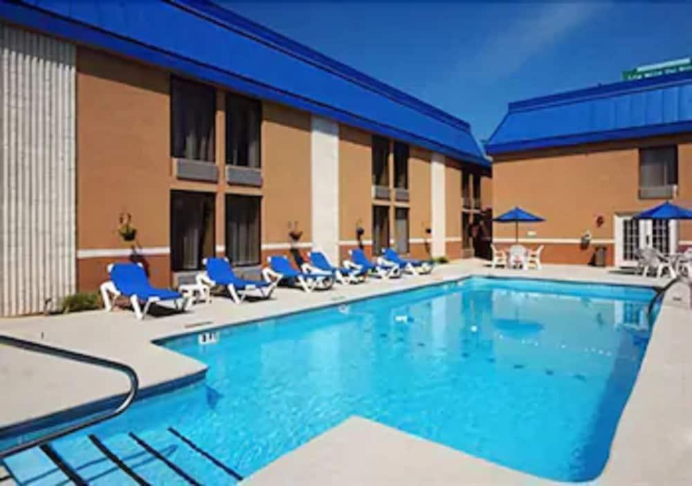 Comfort Inn Near Martinsville Speedway Exterior foto