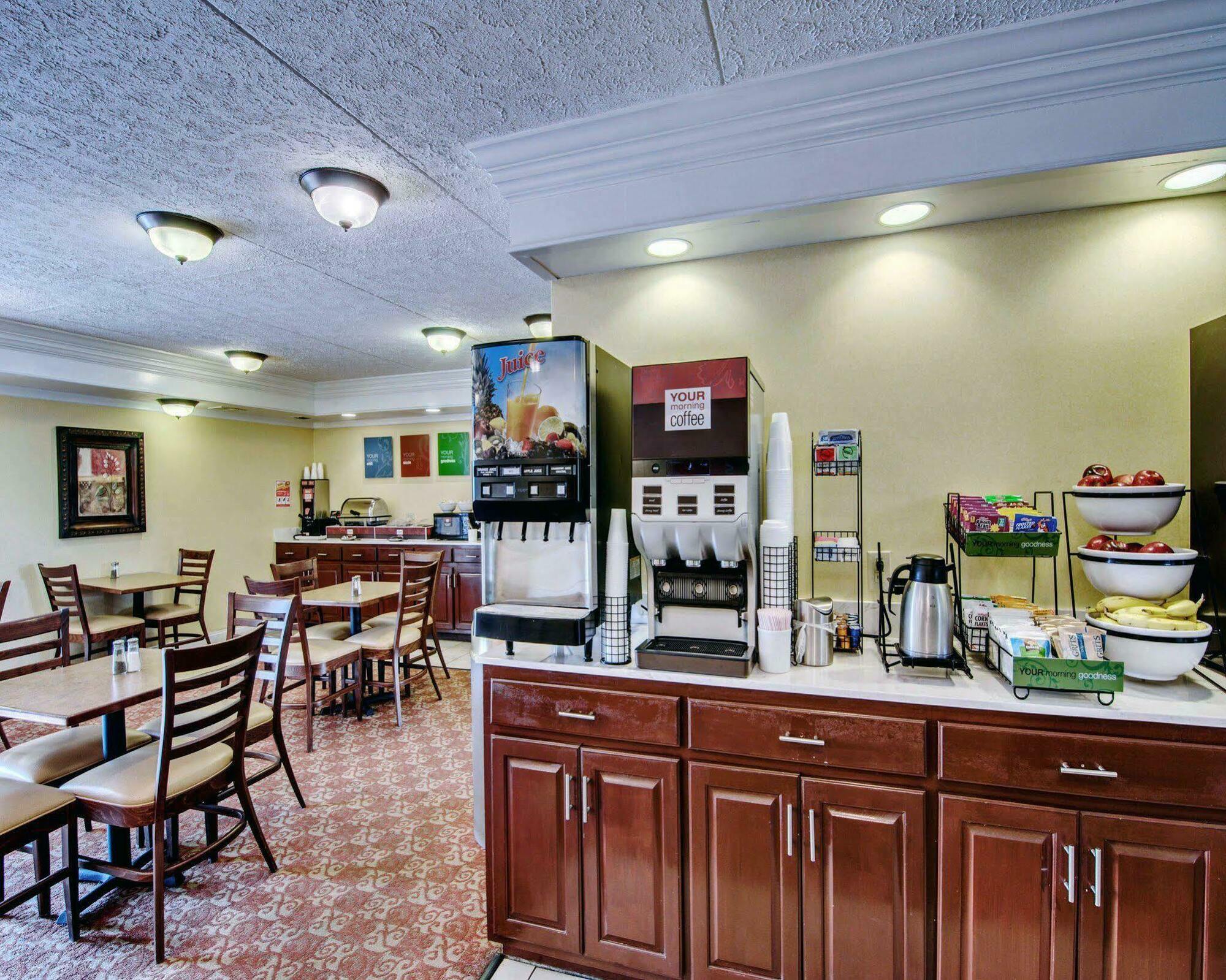 Comfort Inn Near Martinsville Speedway Exterior foto